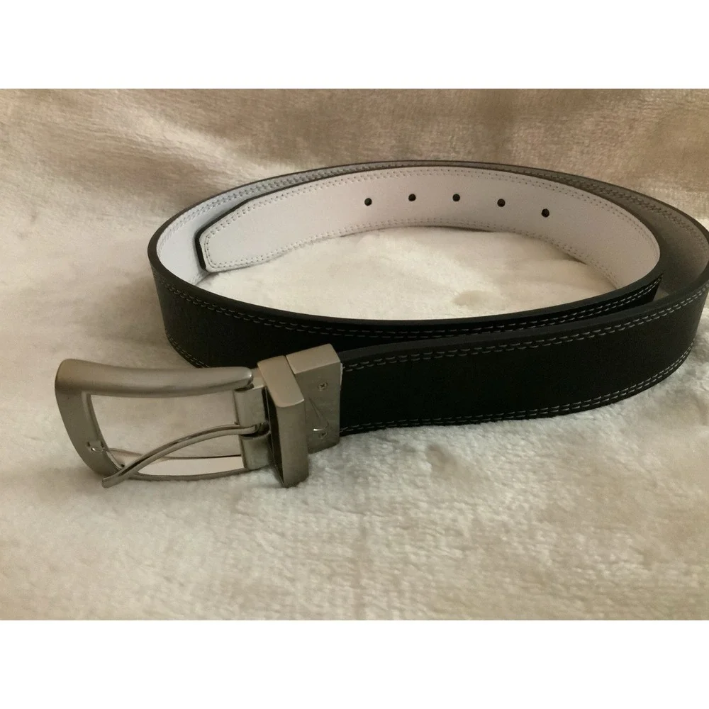 NIKE MEN'S REVERSIBLE BELT With Nike Logo On Buckle SIZE: 36 Black/Brown